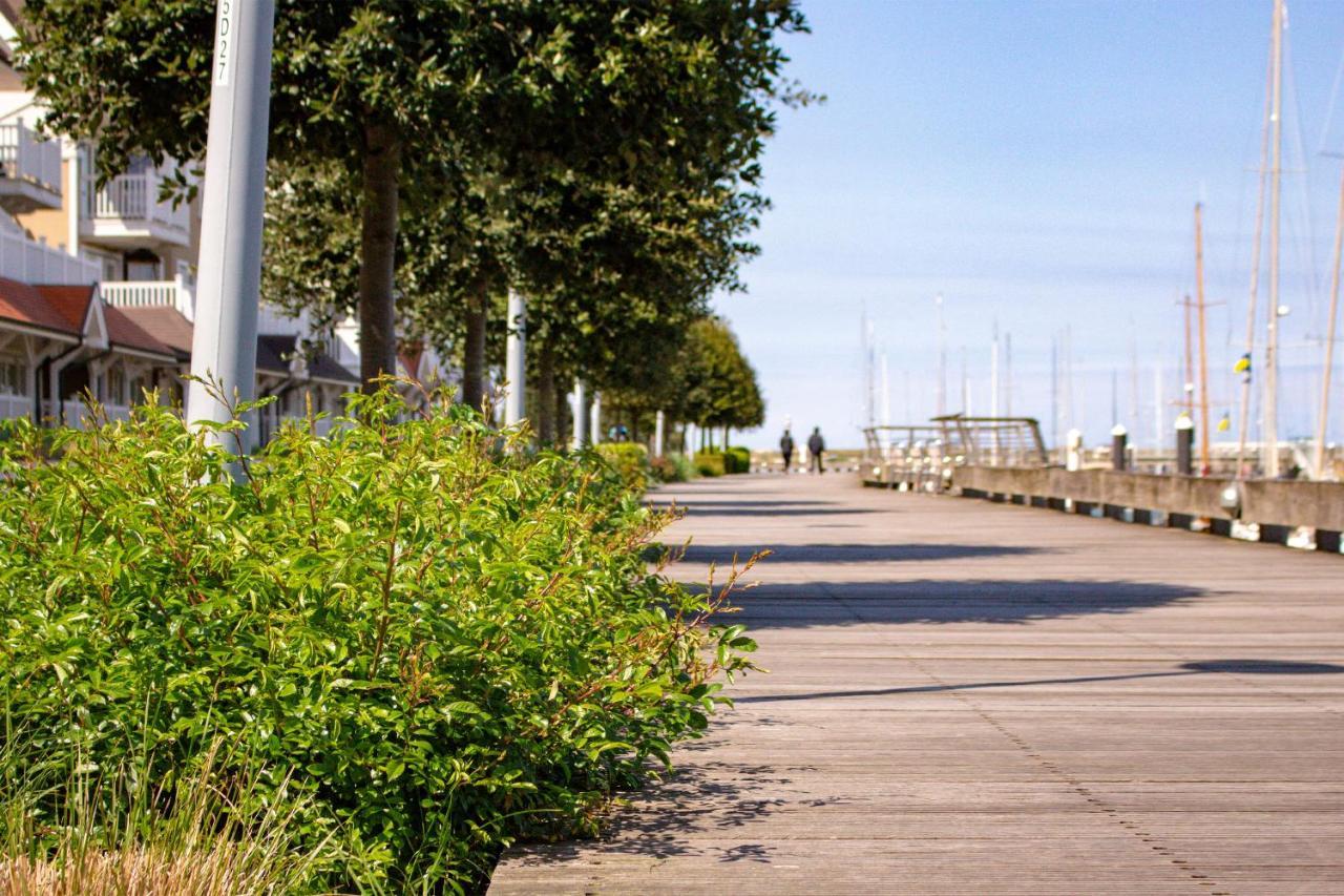 Holiday Suites Nieuwpoort Ngoại thất bức ảnh