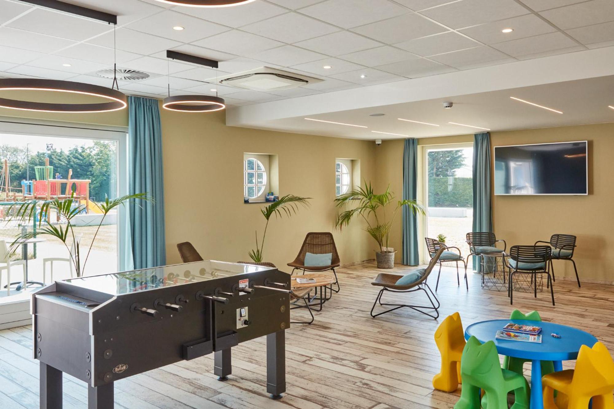 Holiday Suites Nieuwpoort Ngoại thất bức ảnh